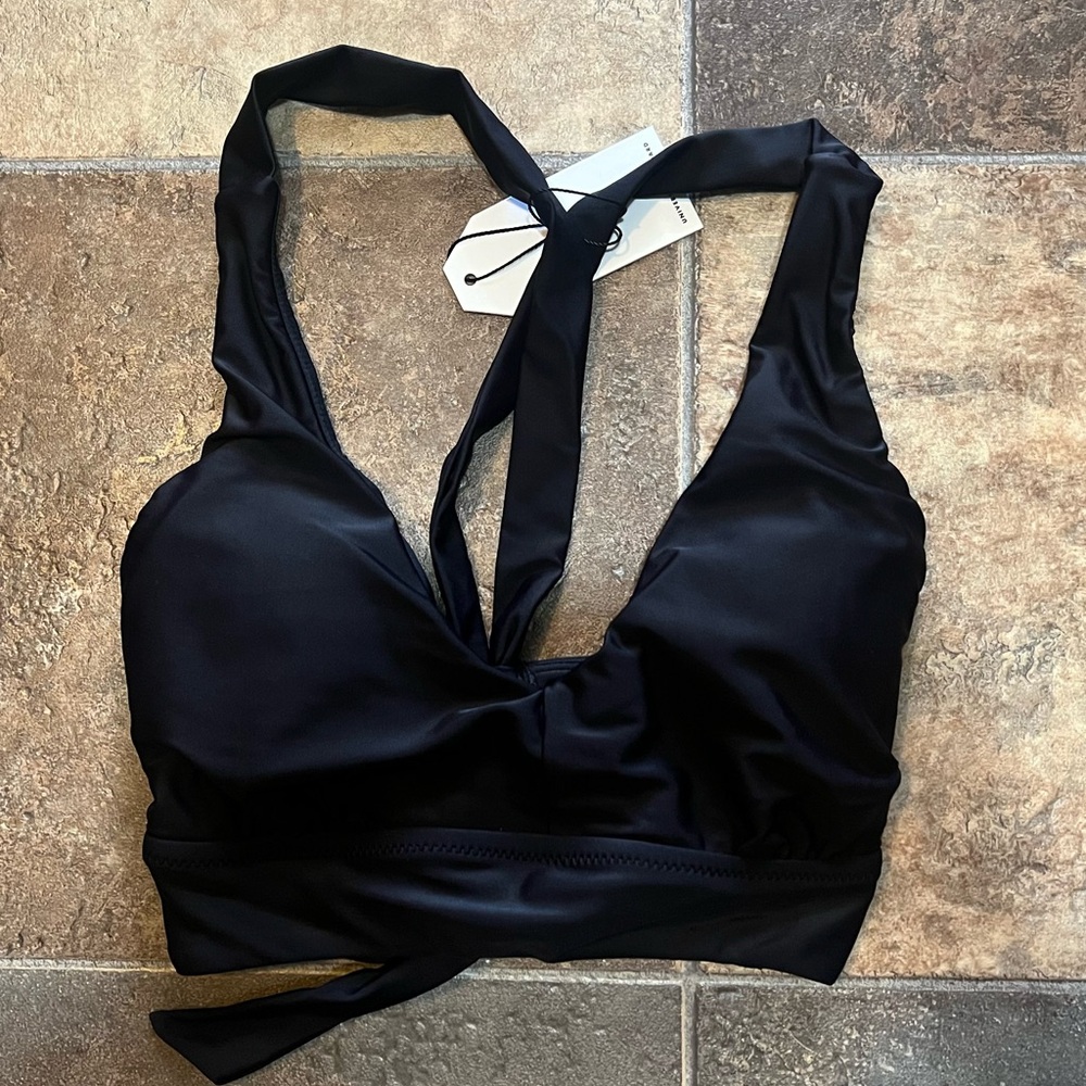 Universal Standard Bikini Top 4XS (XS) Black Swim Beach Vacation NWT